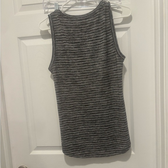 Athleta Striped Breezy Tank Size Small. Black & White Style #657798-02. - Picture 3 of 5